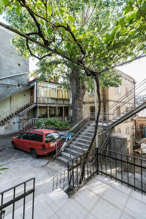 Tbilisisi Apartment ภายนอก รูปภาพ